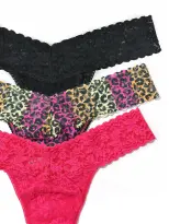 3 Pack Low Rise Thongs It's Electric Sale(BLACK/IT'S ELECTRIC/ MORNING GLORY PINK,OS (2-12))