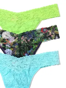 3 Pack Original Rise Thongs Exclusive Voices On The Veranda Sale(VOICES ON THE VERANDA MULTI,OS)