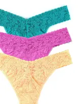 3 Pack Signature Lace® Original Rise Thongs In Printed Box Raspberry Ice(Raspberry Ice/Vibrant Turquoise/Apricot Crush,OS (4-14))