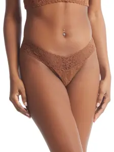 Signature Lace® Low Rise Thong Macchiato Brown